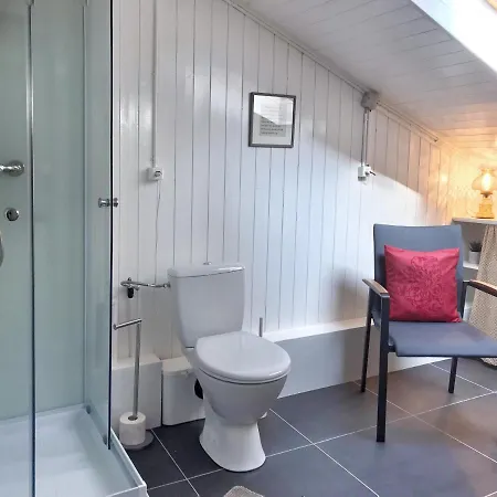 Bed and Breakfast Lindo Lugar - Just A 7 Minute Walk From The Airport Meyrin Exterior foto